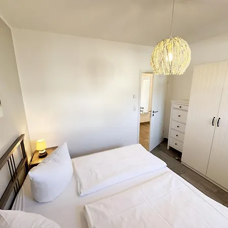 Haus Moewe Whg 03 Mit Terrasse & Kamin Lägenhet